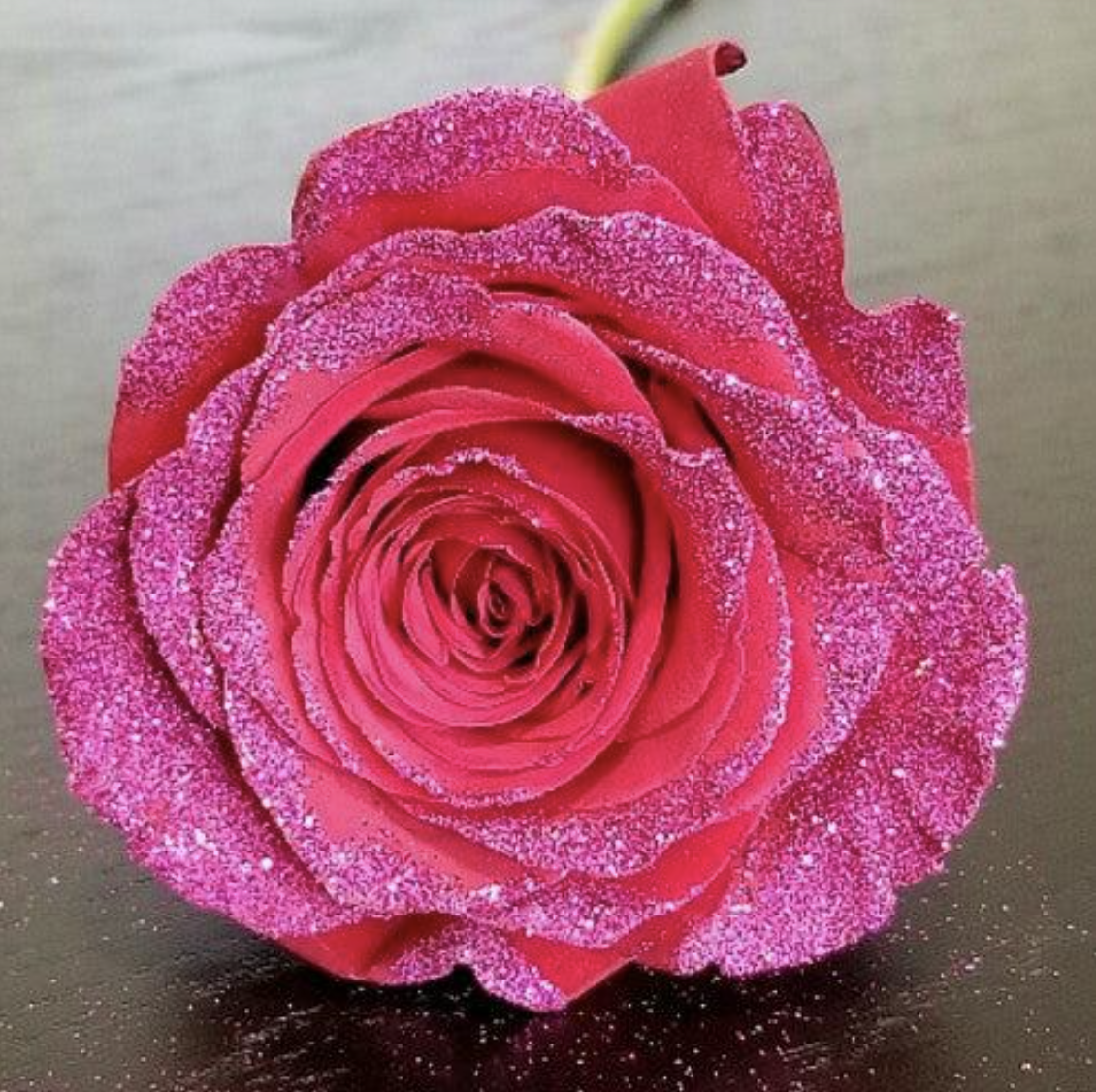 50 pink glitter roses 🥰🥰🥰